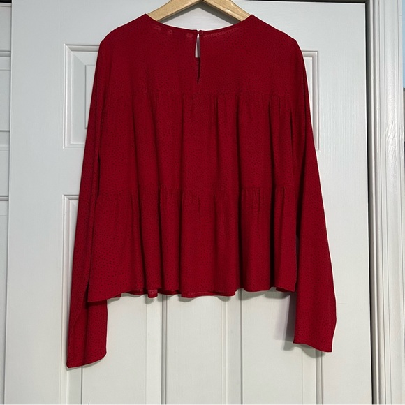Gap Women's Blouse Top Size Small Flowy Red Black Points Long Sleeves - Picture 2 of 9
